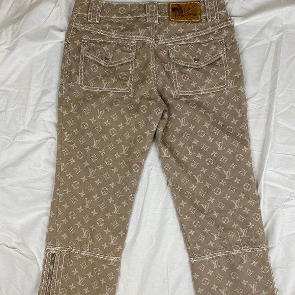 Tan Louis Vuitton Denim Monogram Capri Pants - Picture 4 of 4